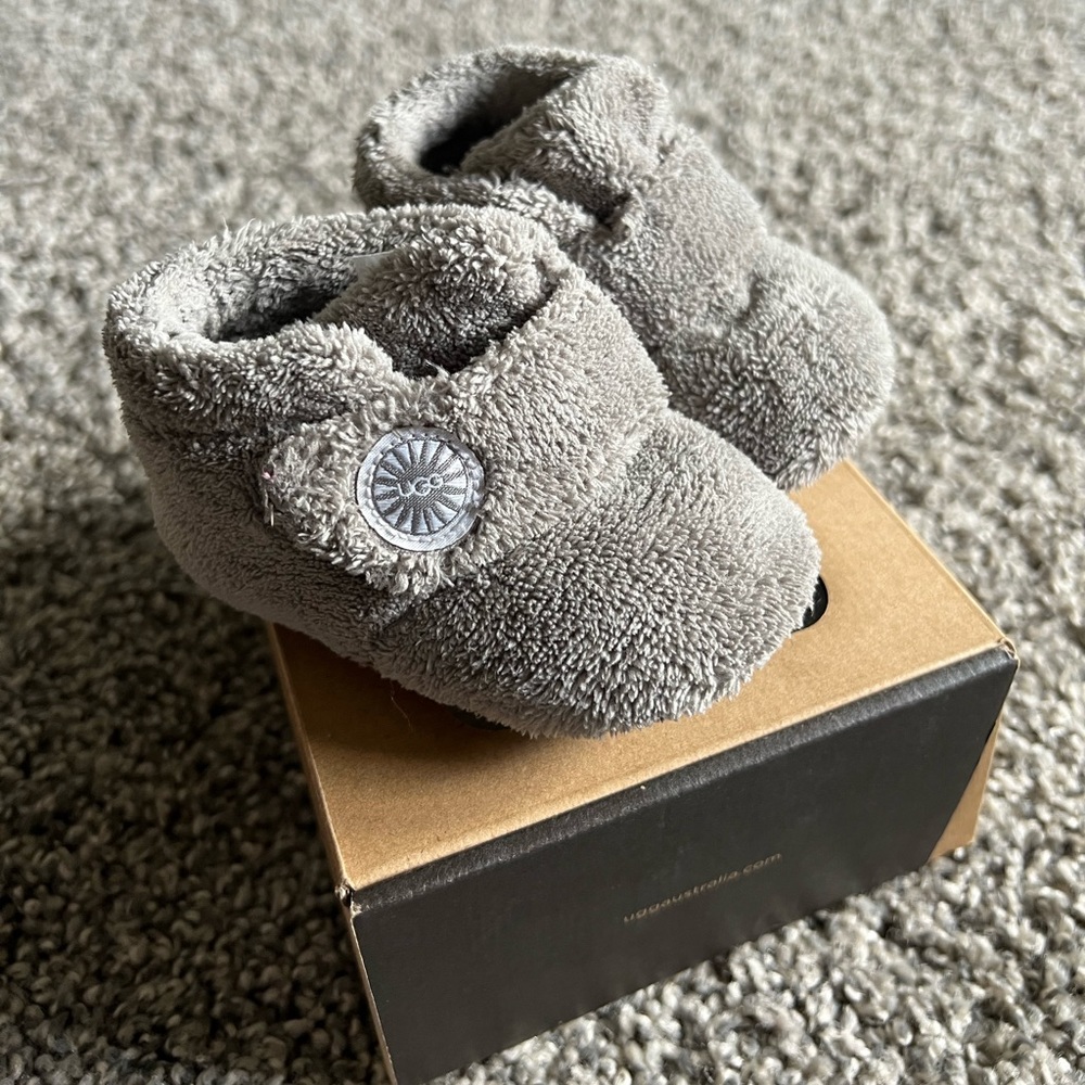 Ugg Bixbee infant booties